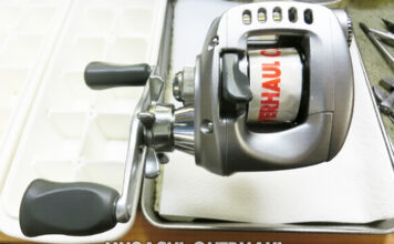 ダイワ チームダイワ TD-Z 103HL (00613955) (4960652514941) メンテナンスハンドル逆転修理写真