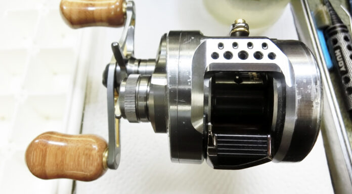 メンテナンス日記#2097:シマノ 23 カルカッタコンクエスト BFS XG 左 (045713) (4969363045713) シュルシュル異音 シマノ 23 カルカッタコンクエスト BFS XG 左 (045713) メンテナンス修理写真