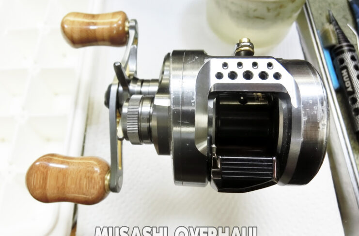 シマノ 23 カルカッタコンクエスト BFS XG 左 (045713) メンテナンス修理写真