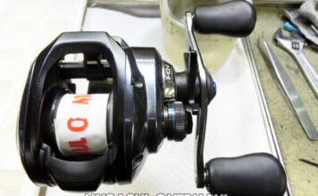 シマノ 23 SLX DC 70XG 右 (045645) (4969363045645) メンテナンス修理写真